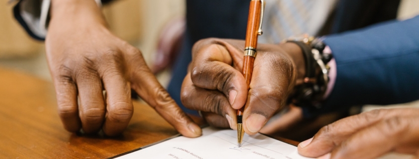 Man Signing Trust to Avoid Probate, trusts and probate